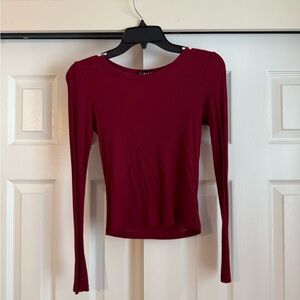 Women's Red Long Sleeve Top
